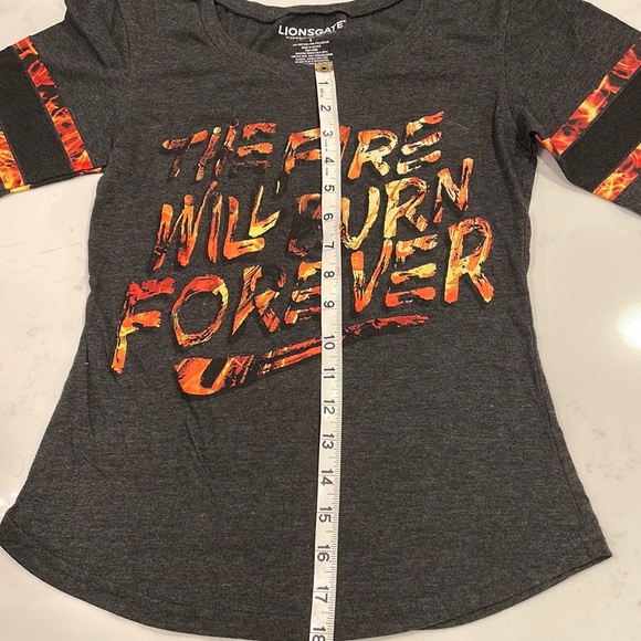 Graphic Tee - Hunger Games catching fire - the fire will burn forever - Picture 5 of 6